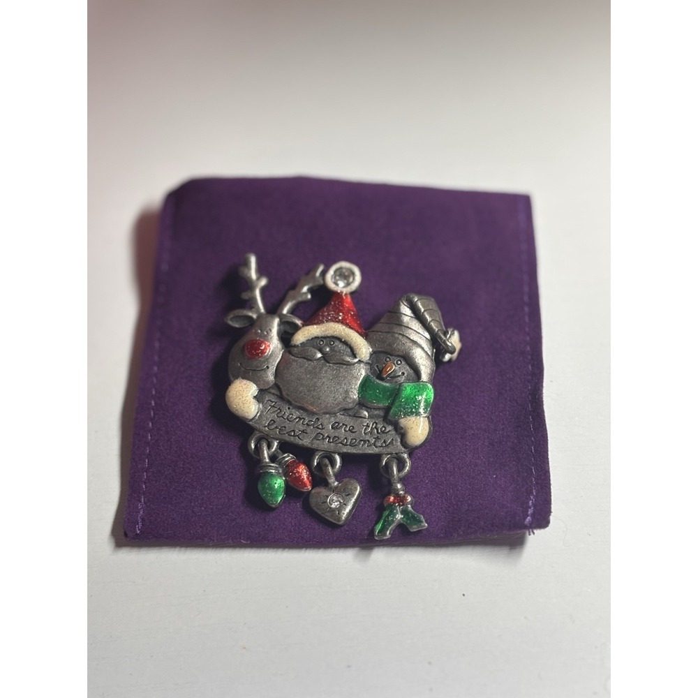 AJMC Christmas Enamel Pin Brooch Friends Are The Best Presents Santa & Friends
